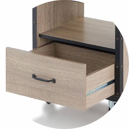 Non-falling drawer design.